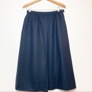 Vintage Pendleton Black Wool Midi Skirt w pockets